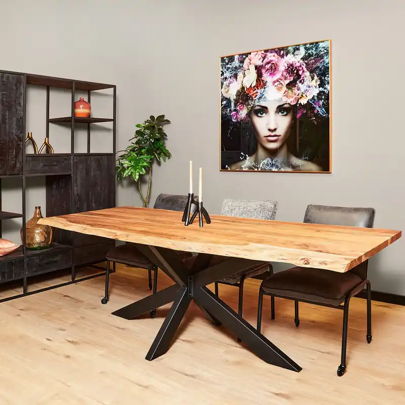 Günstig Esszimmertisch – Live Edge Design, Akazienholz Massiv, Metall Matrixgestell | Starfurn