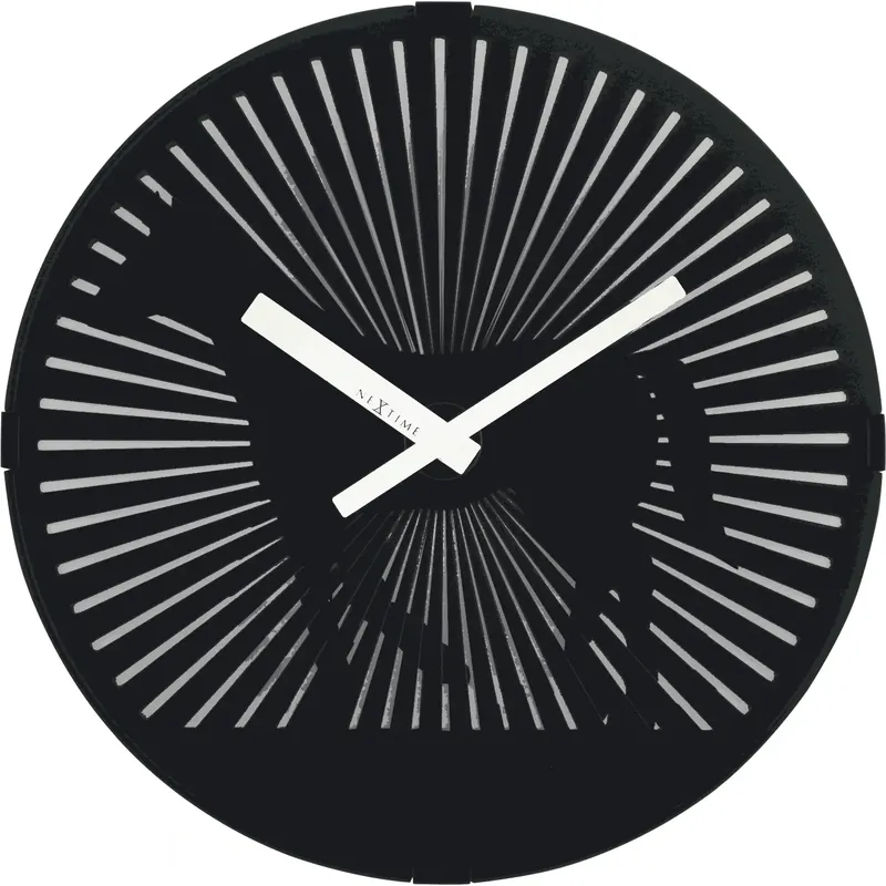 Heißes Angebot Wanduhr – Laufendes Pferd, Bewegte Scheibe, Markante Optik | NeXtime