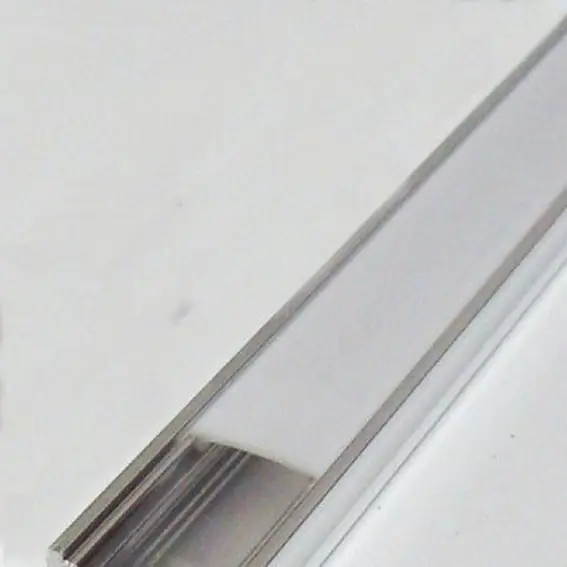 Klick Abdeckung weiß für LED Licht Fußleisten | Acryl Abdeckung indirekte Beleuchtung 2000 mm Knallerangebot