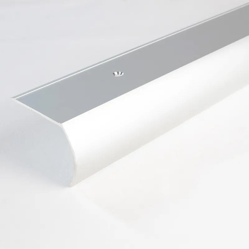 Markenware PROVISTON Treppenkanten- & Winkelprofile Midland Höhe 39 mm Breite 48 mm Aluminium eloxiert
