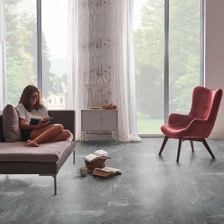 Highlight Check One Vinylboden 2151 Windeck 830 x 470 x 5 mm Klick Vinyl Steinoptik Marmor Schwarz