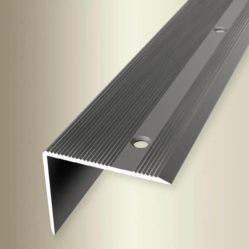 Küberit Treppenkanten- & Winkelprofile H 40 mm B 45 mm Einfasshöhe 0 - 37 mm Alu elox Jetzt Bestellen