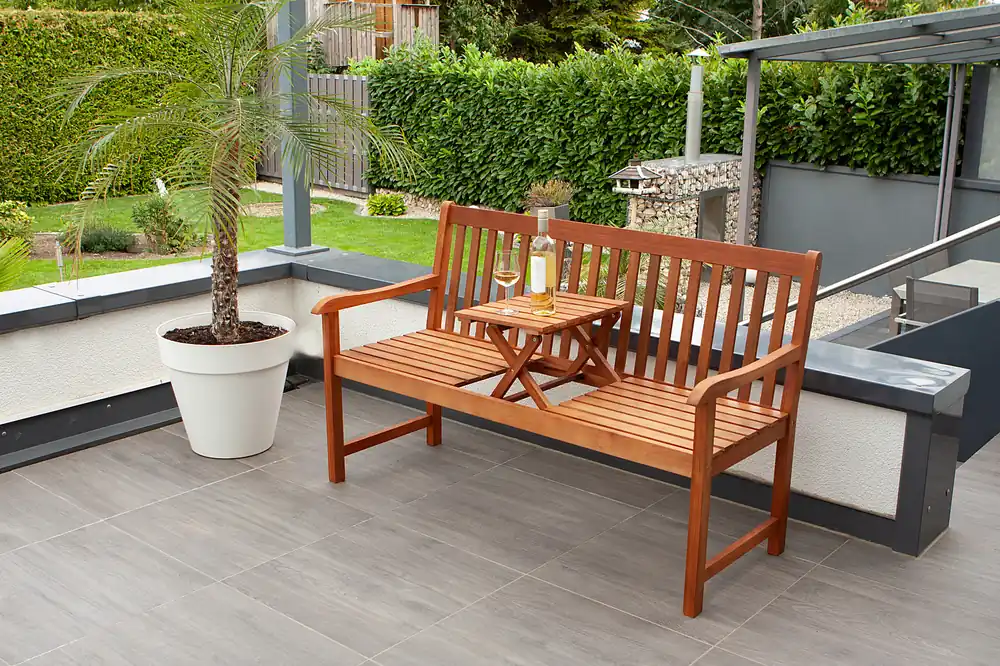 Gartenbank PADANG mit Tisch zum Hochklappen Nur Heute