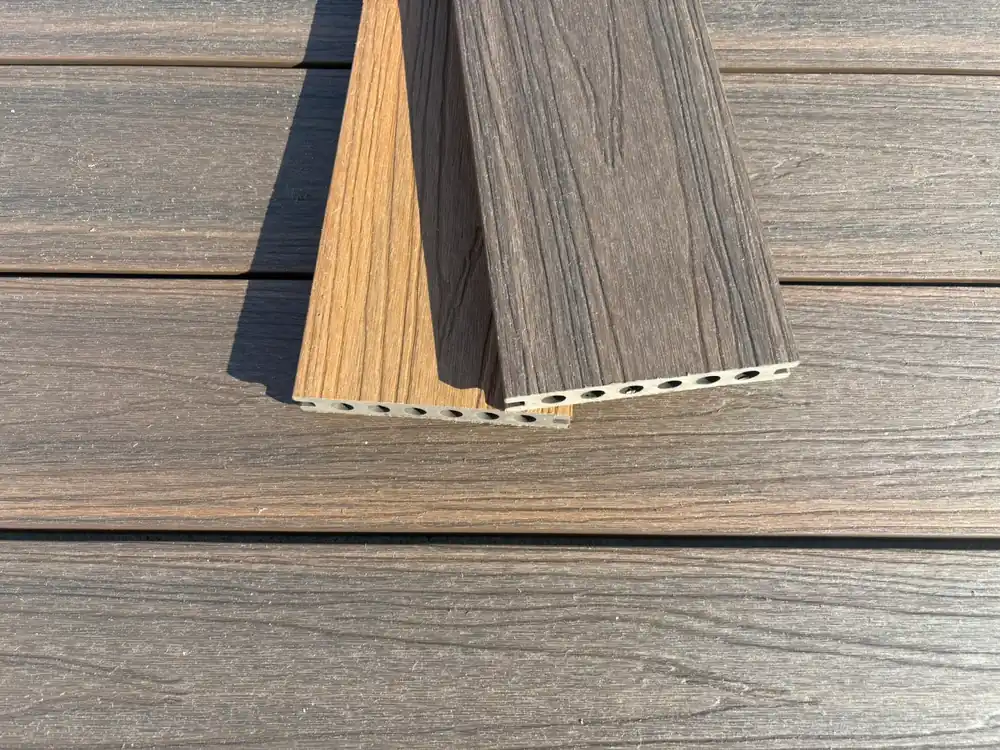 Meistverkauft BPC Terrassendielen Komplettset Addition HELLBRAUN / DUNKELBRAUN beschichtet 22x136 mm