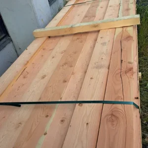17 m² Douglasie Glattkantbretter 29x145 mm als Boden-Deckel-Deckelschalung Angebot